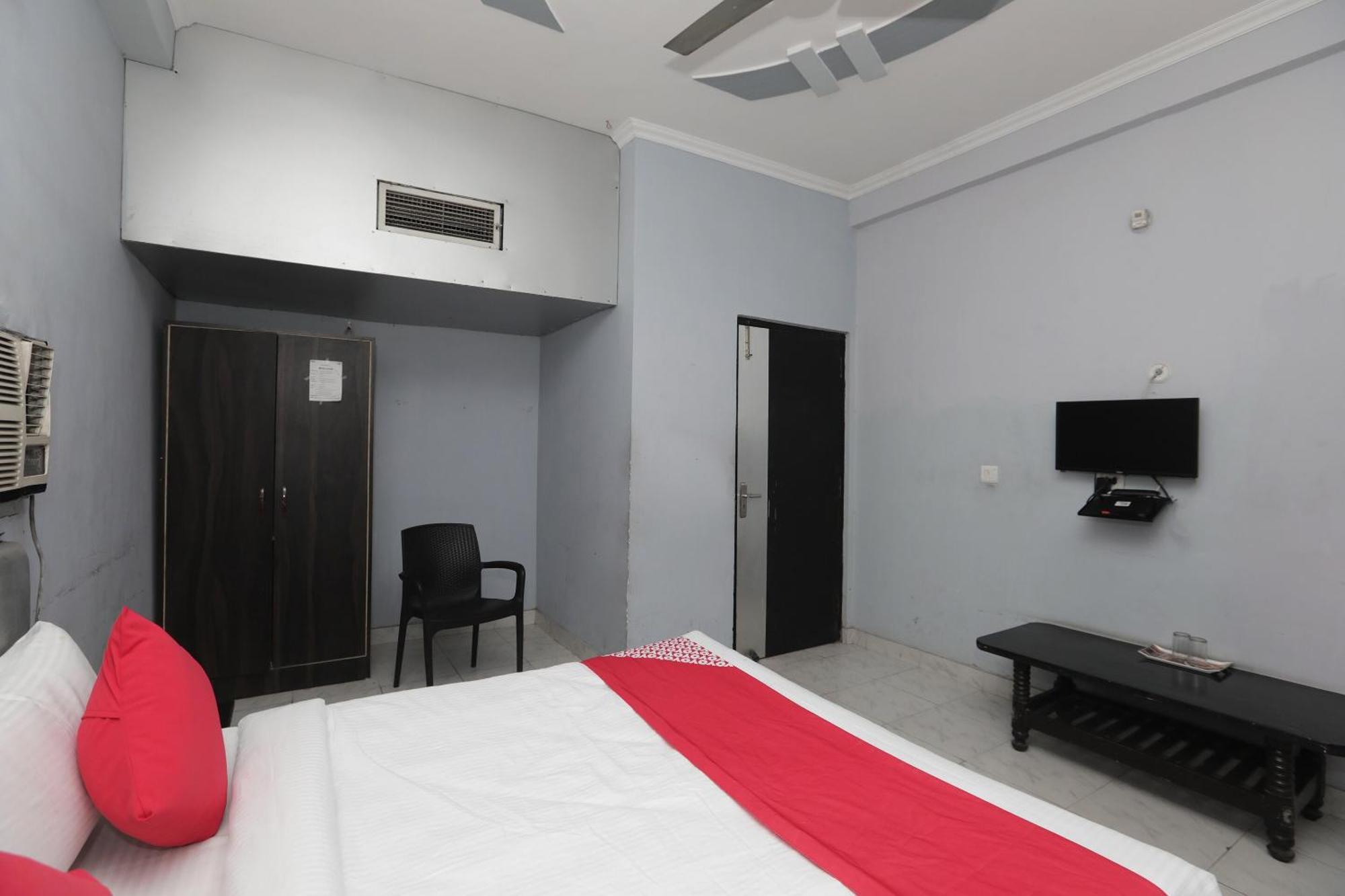 Super Hotel O Athithi Ghaziabad Bagian luar foto