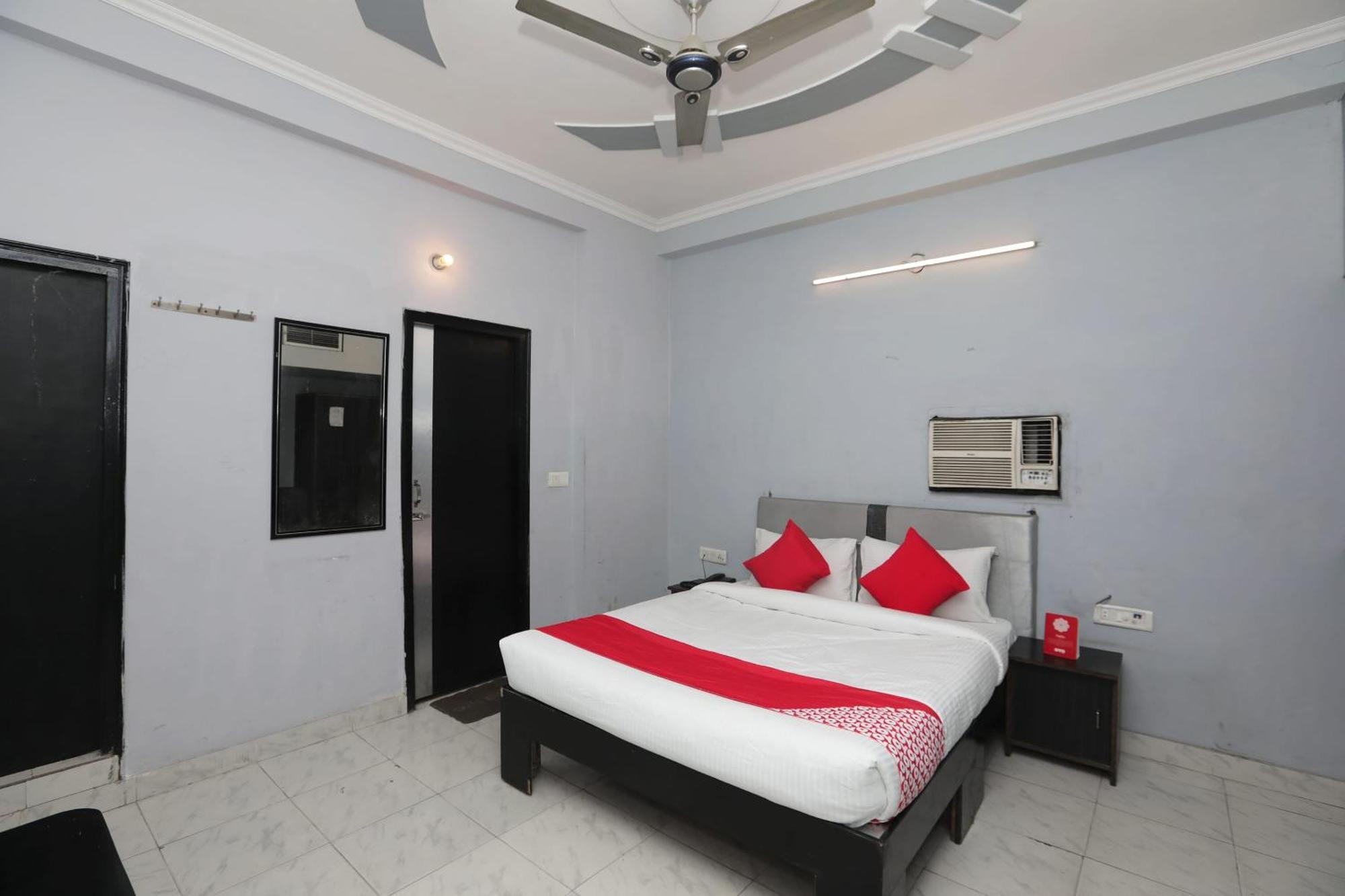 Super Hotel O Athithi Ghaziabad Bagian luar foto