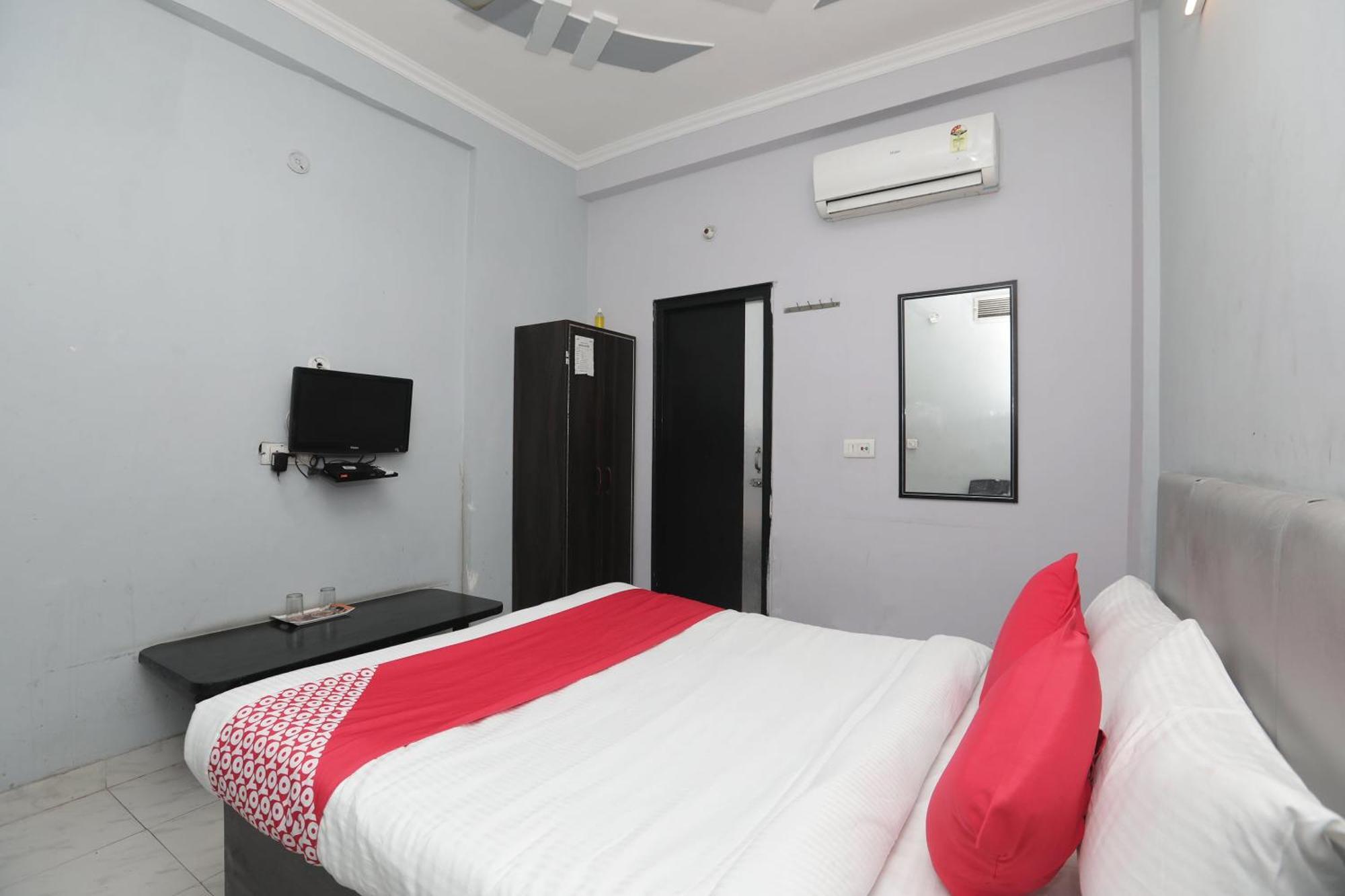Super Hotel O Athithi Ghaziabad Bagian luar foto